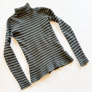 VINCE 100% Cashmere Womens Size Small Striped Turtleneck Sweater Black Gray